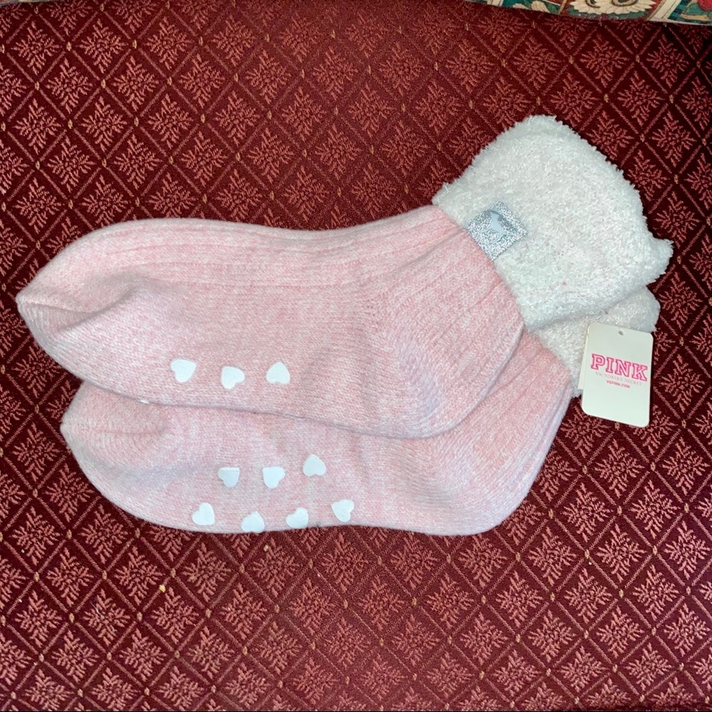 pink victoria’s secret fuzzy socks